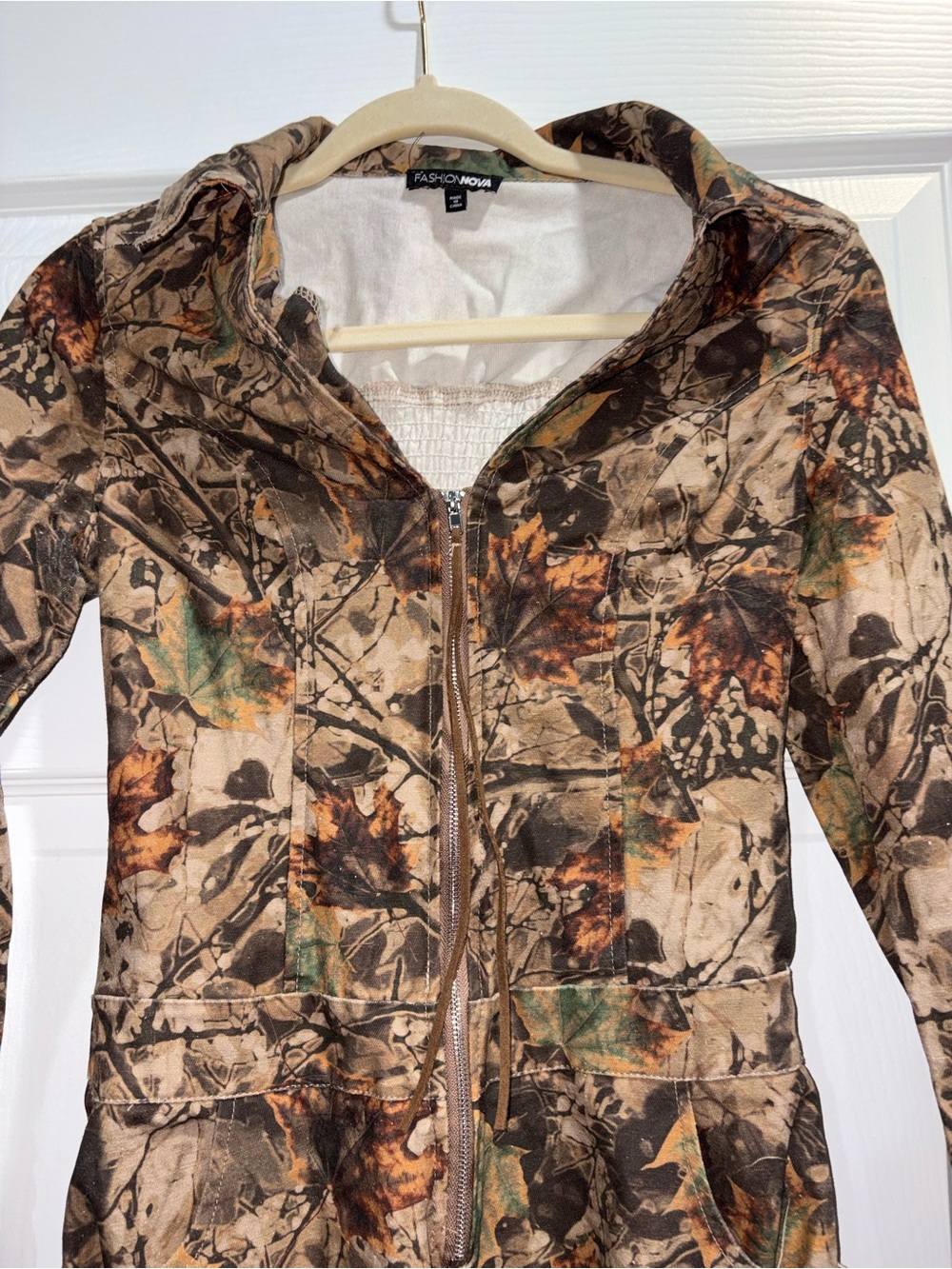 Fashion Nova Camouflage Zip-Front Utility romper - Brown/Green/Black - Picture 2 of 6